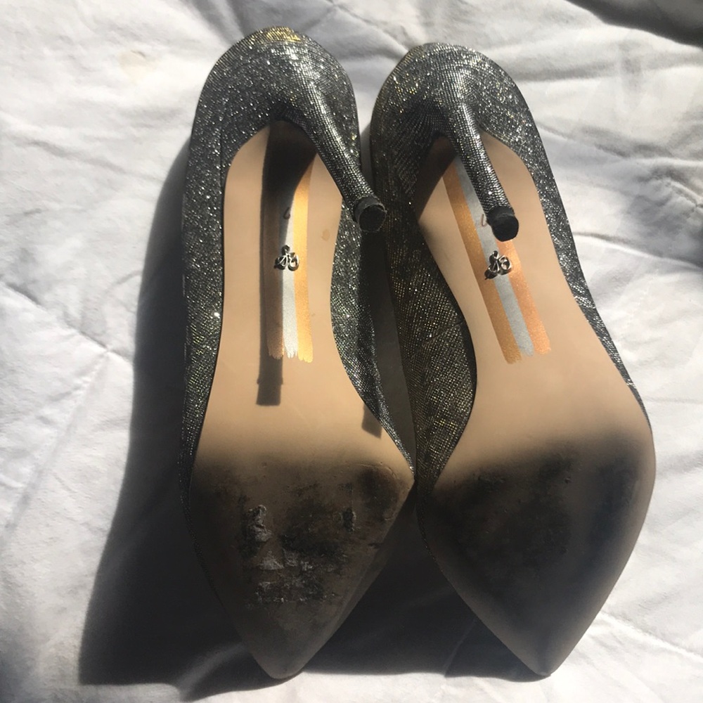 Sparkled pumps - Picture 3 of 3
